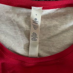 Lululemon Every Yogi long sleeve reversible shirt. Size 4.